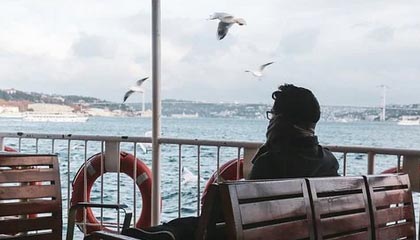 九游游戏中心官网-高光时刻：那些场上经典瞬间难以忘怀！，高光时刻的歌曲