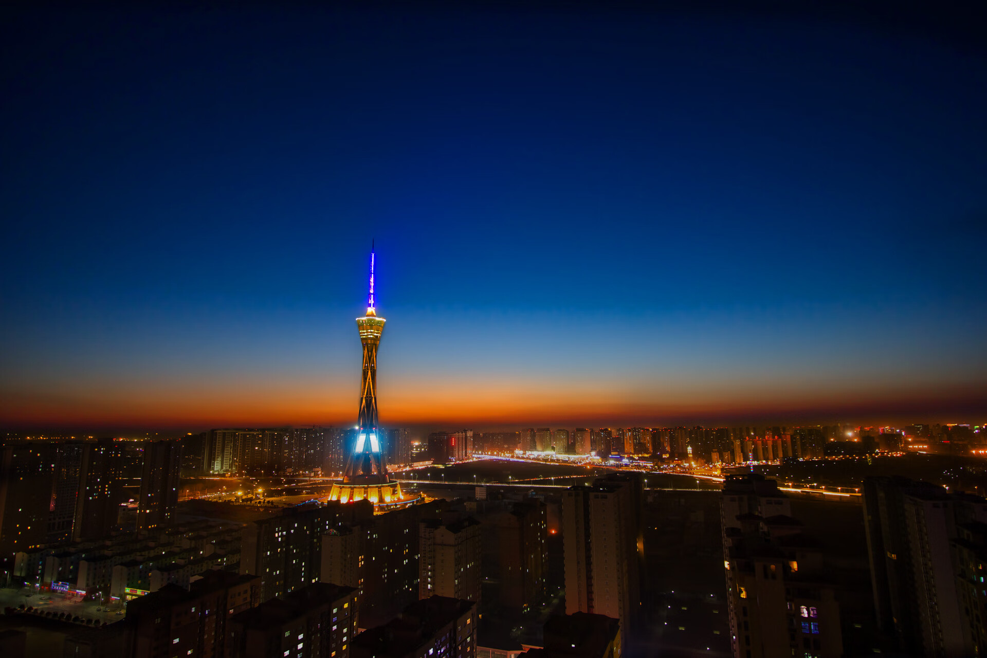 九游体育-斯文登镇反击快打如风,红军渴望保级成功,斯文登对阿克宁顿直播